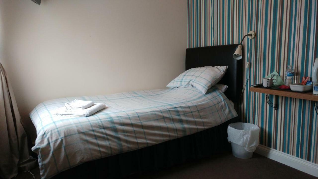 The Three Horseshoes Drayton Parslow Esterno foto